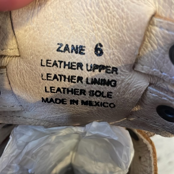 Freebird -Zane Sandal - SOLD OUT!!- Wheat- Size 6 - Picture 7 of 7